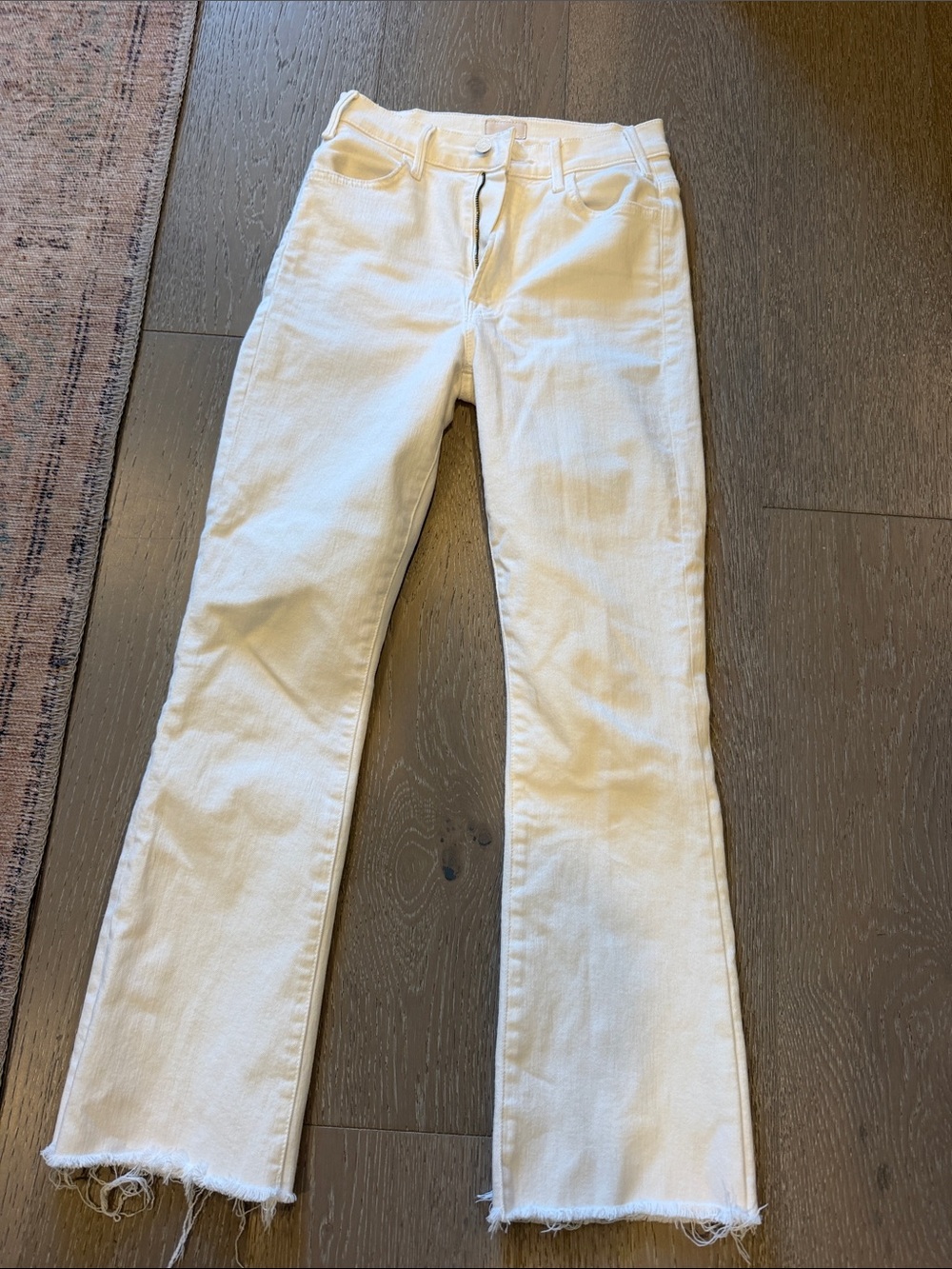 MOTHER Off-White Cropped Flare Jeans